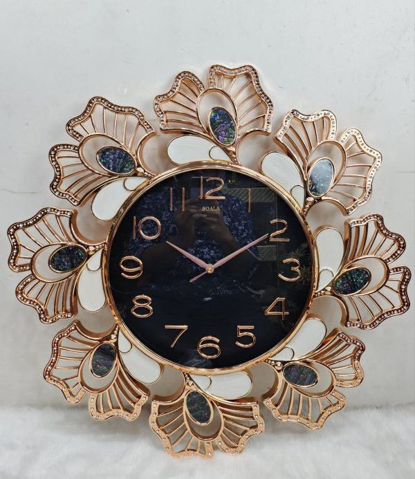 Round Wall Clock