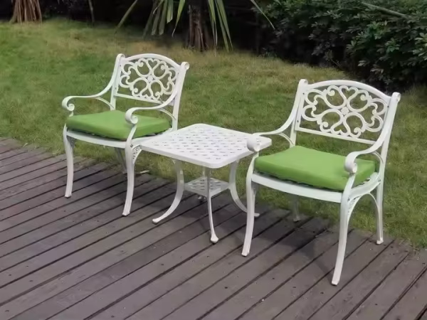 Table & Chair Set - Image 5