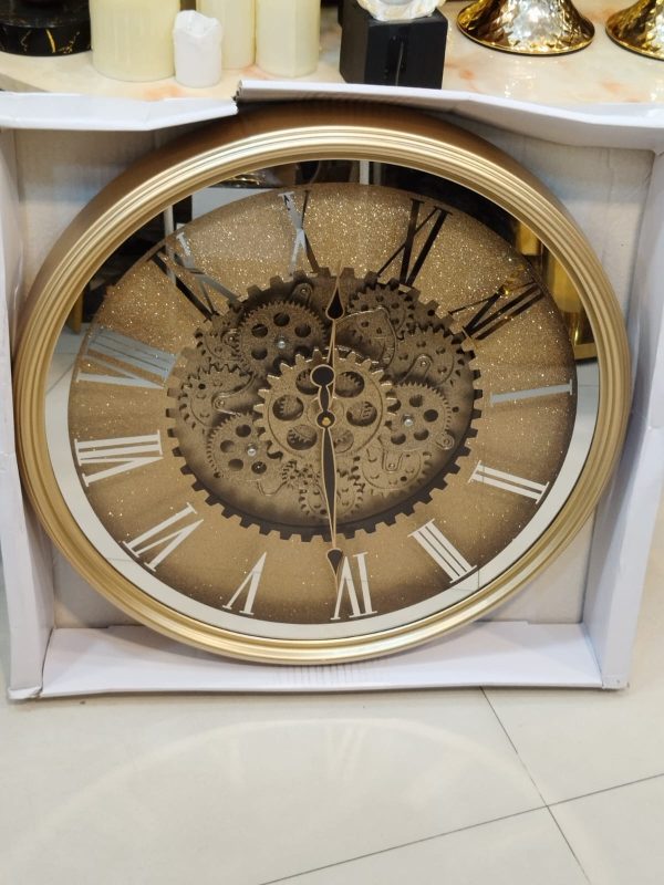 Round Wall Clock