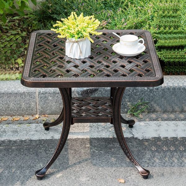 Outdoor-Table-6