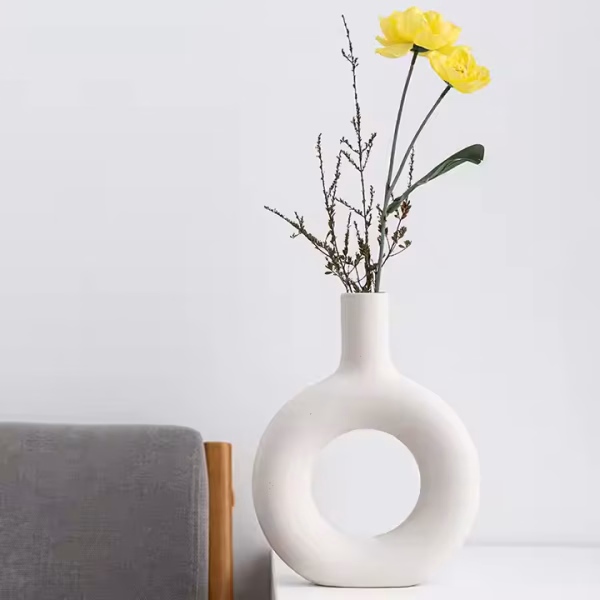 Donut-Shaped Decorative Flower Vase – Textured Artistic Design - Image 10