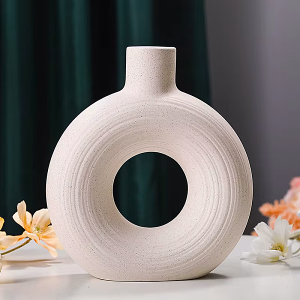 Minimalist Hollow Ceramic Flower Vase – Nordic Donut Design - Image 9