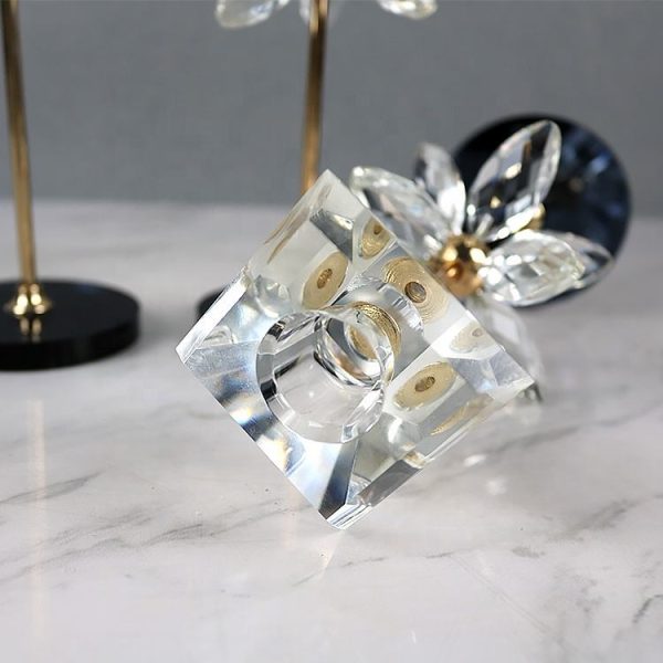 Elegant Crystal & Gold Candle Holders | Decorative T-Light Stands - Image 5