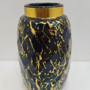 Flower vase