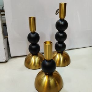 Candle holder