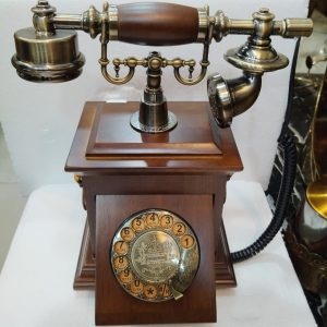 Decorative active telephone set