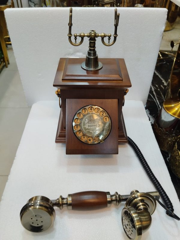 Decorative active telephone set - Image 2