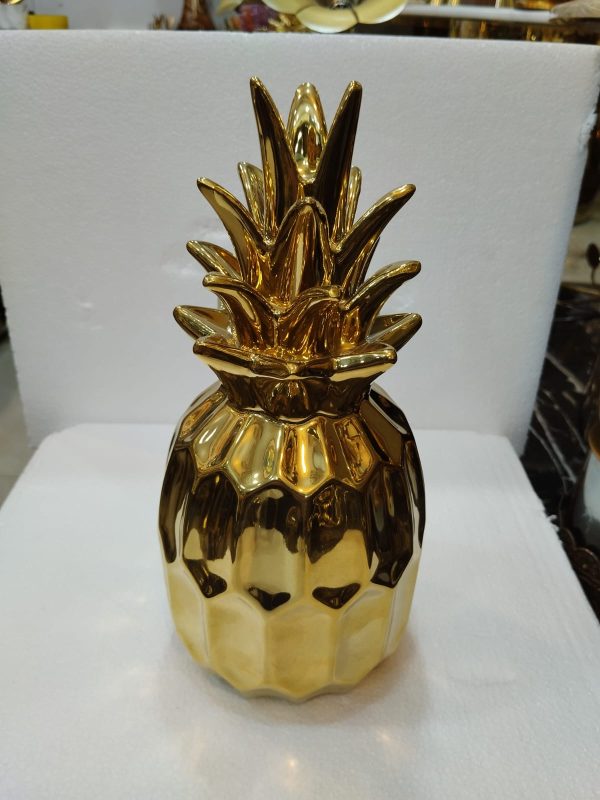 Table & desk showpiece - Image 3