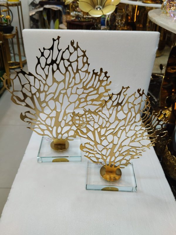 Table & desk showpiece - Image 2