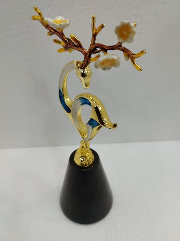 Table & desk showpiece - Image 2