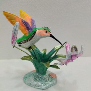 Table & desk showpiece