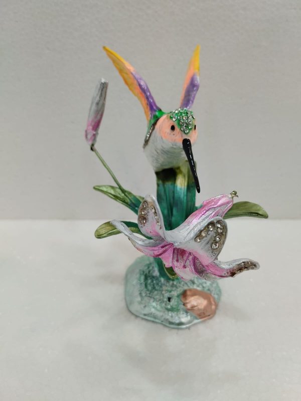 Table & desk showpiece - Image 4