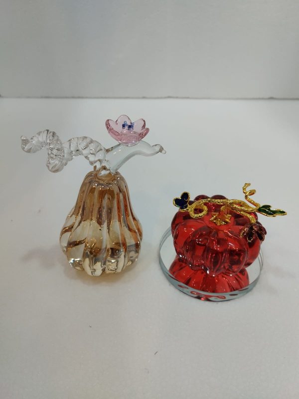 Table & desk showpiece - Image 2