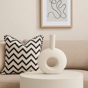 Donut-shaped decorative flower vase with textured finish